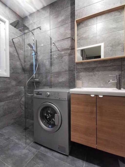 Apartamento Le Pressense Vénissieux Exterior foto